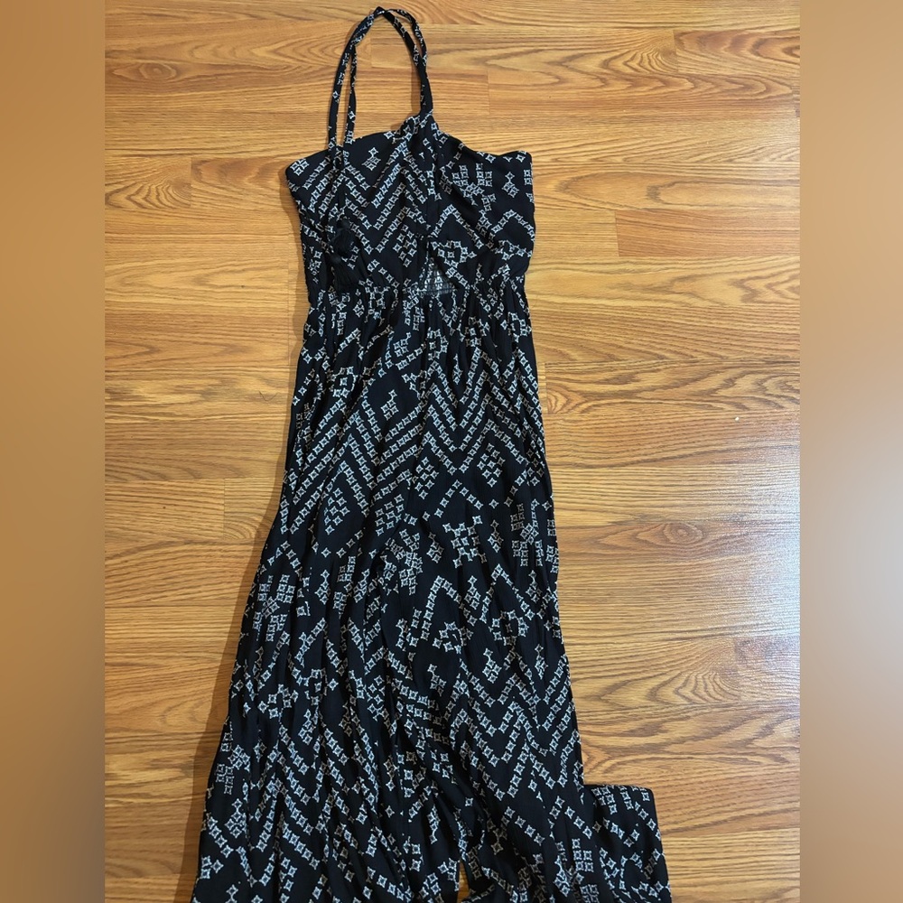 Forever 21 Black and White Patterned Dress